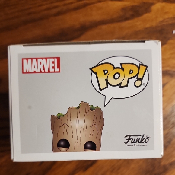 Guardians of the Galaxy Groot Funko #202 NIB - Picture 6 of 7